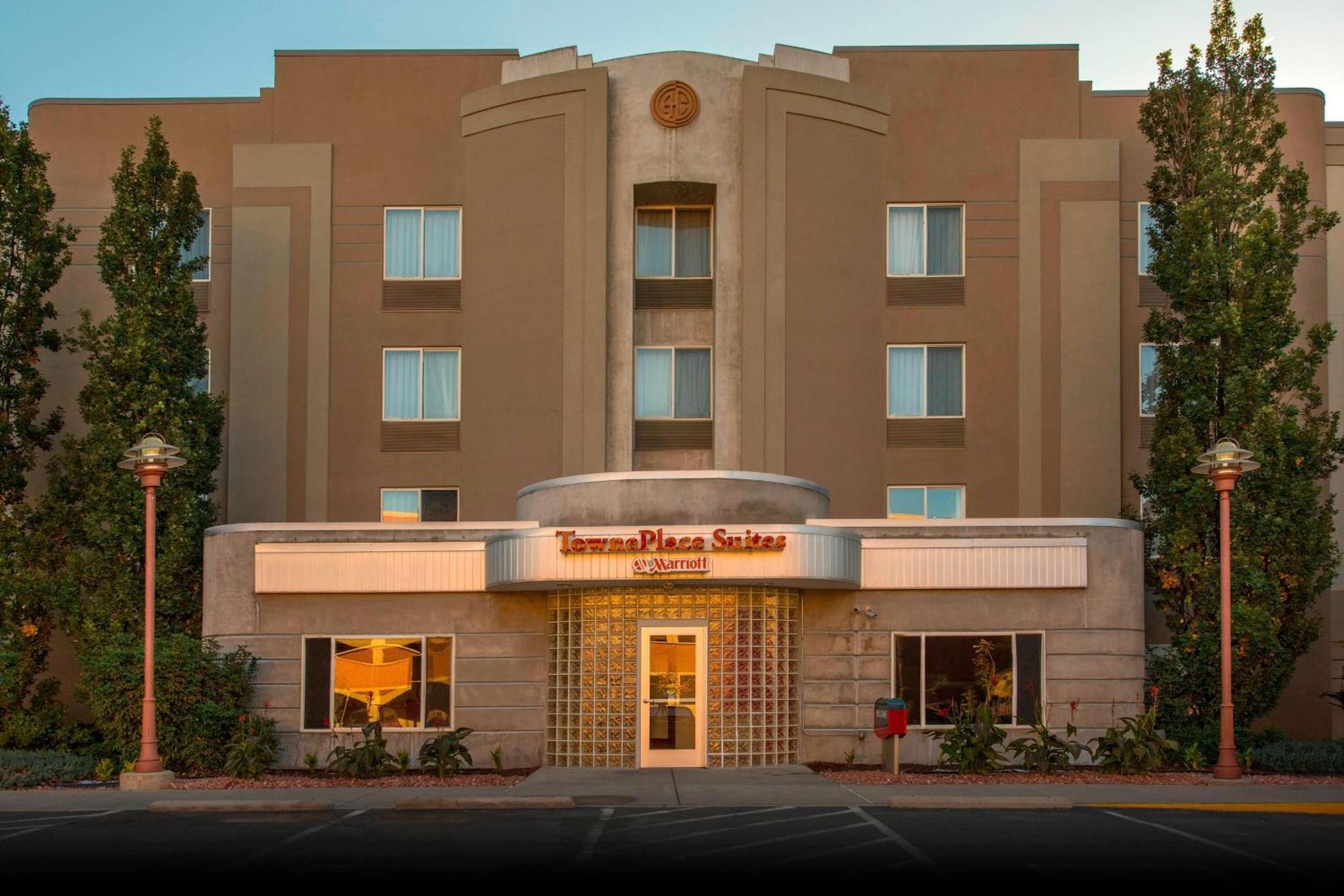 Towneplace Suites By Marriott Denver Downtown Exterior photo